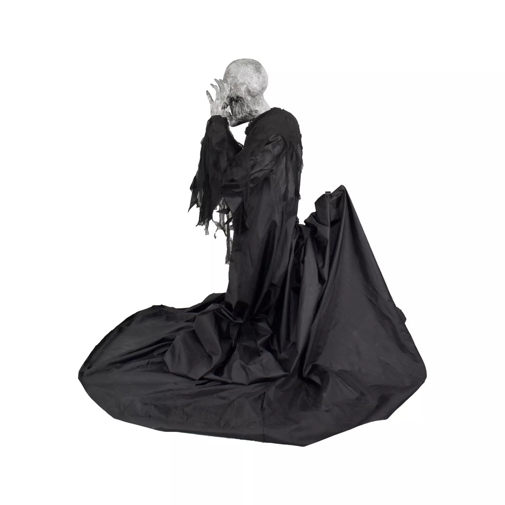 8 Ft 9 In Mr. Dark Animatronic